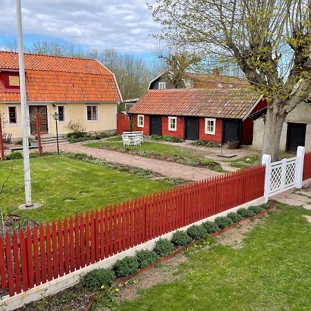 Villa Oelandsgarden à Färjestaden Extérieur photo